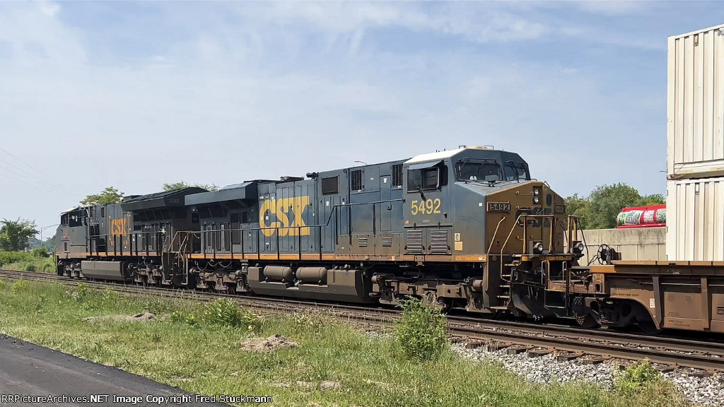 CSX 5492